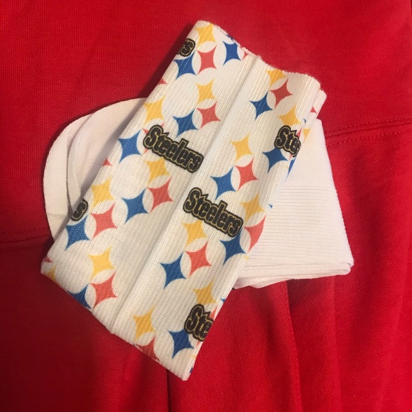 Steelers socks!!!! - Picture 1 of 2